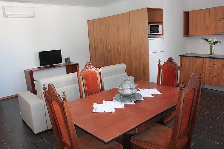 Faial Marina Apartments 1 Horta  Zimmer foto